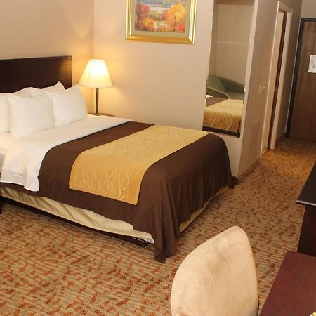 Quality Inn Локпорт Екстер'єр фото