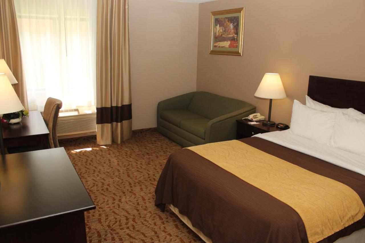 Quality Inn Локпорт Екстер'єр фото